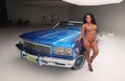 Lilmiisssexiimexii with 1975 Caprice