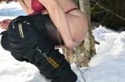 (F)irst pee in the snow 