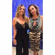 Dwarfing her own mom