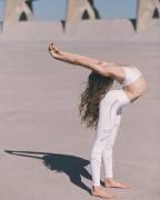 Contortionists have great ribcages