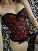 (F)un corset on Monday