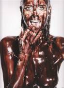 Did anyone order some chocolate? [Heidi Klum]