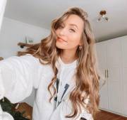 Kristin Johns (@kristinjohns)