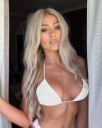 Georgina Gentle (@geegentle)