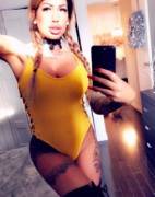 French Bimbo Roxanne Vidal