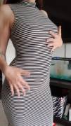Tight striped dress (f)