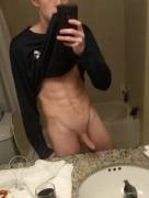 How are my v-lines ;) dms open but I'm straight 