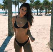 Facialize Alexa, Greek-American 20 y.o.