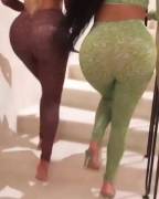 Kylie &amp; Stassie