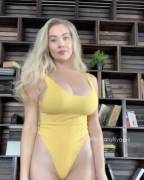 KLL Chirstina Applegate