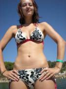 [REQUEST] This lovely lady (pink/red hair hopefully)