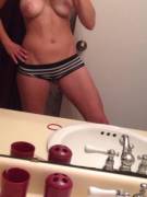 My V and quads are cumming in. [F]