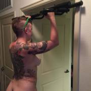 Just did my [f]irst unassisted pullup!