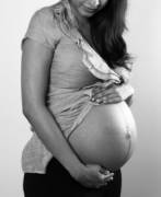 Hottiee Mamma, ready to pop