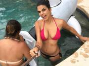 great tits>funny face