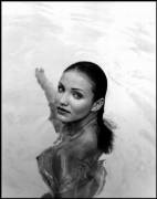 Cameron Diaz fully naked