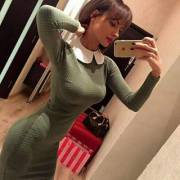 Quaker chic [via /r/HaveToHaveHer]