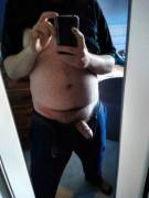 Lighting in here is terrible but I don't have a full length mirror anywhere else