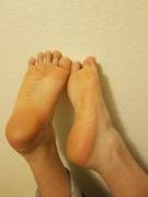 God I just want a nice footboy to worship me