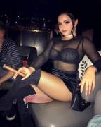 [Request Fulfillment] The Queen and her Scepter