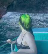 Billie Eilish is legal now so she posted this video of her big tits