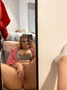 UPVOTE FOR A PUSSY PIC ?? Onlyfans: Rebeccamoorexx ?