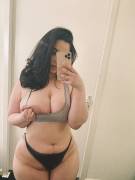 HI, I’m a thick, Moroccan woman. ? Join my insta with 9k followers (@imnlnn) or subscribe to my onlyfans.com/imnlnn for daily exclusive content & custom material! ?