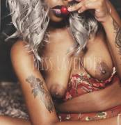 Who wants me to pop their ?Daily explicit posts, 170+ photos, OF !