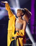 Ariana Grande Pokies