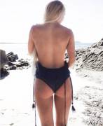 One piece coming off