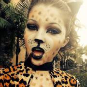 Sammi Hanratty as cheetah (x-post /r/SammiHanratty)