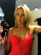 Blonde Milf Knockout (Album in Comments)