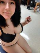 Since this sub is a bit of a sausage fest...not that i'm complaining [f]