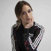 She's perfect even with clothes on