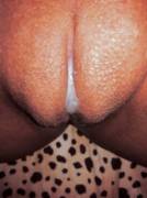 old picture. boyfriend calls this a peach pussy.