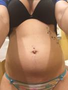 [M]y girlfriend at 14 weeks. So sexy!