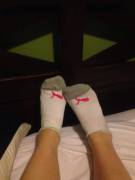 I was told I have adorable feet! enjoy my bubbly size 6s!