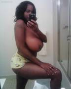 Seriously busty selfshooter