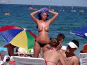 Amazing hips at the beach