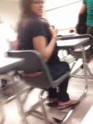 Nerdy girl's fat ass popping out of her jeans