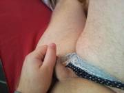 S[M]all dicked kinky guy enjoing dildo, and panties ;)