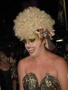 No one can deny the sexiness of a smiling tranny!