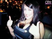 Novelty drinks holder