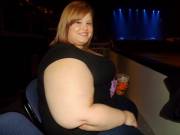 Wouldn't mind a night out with a girl like that ;)