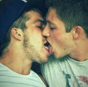Two frat guys (Xpost from /r/MaleTongues)