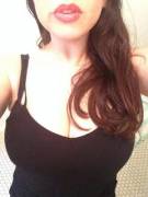 It's a red lips kind of night &lt;3